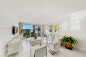 800 West Ave APT 431, Miami Beach, FL 33139, Sold 03/15/24