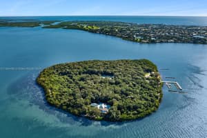 10 Cannon Point Key Largo, FL 33037 - MLS#A11534495
