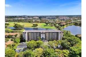 3300 W Rolling Hills Cir APT 208, Davie, FL 33328, Sold 06/13/24