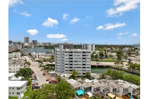 7118 Bonita Dr APT 301, Miami Beach, FL 33141, Sold 04/05/24