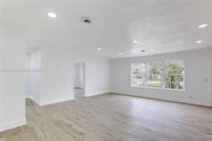 311 SW 31st Ave, Fort Lauderdale, FL 33312, Sold 04/03/24