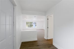 311 SW 31st Ave, Fort Lauderdale, FL 33312, Sold 04/03/24