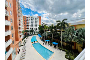 18800 NE 29th Ave APT 428, Aventura, FL 33180, Sold 05/16/24