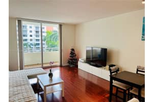 18800 NE 29th Ave APT 428, Aventura, FL 33180, Sold 05/16/24