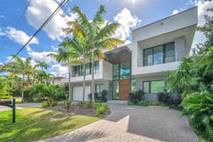 3300 NE 165th St, North Miami Beach, FL 33160, Sold 04/11/24