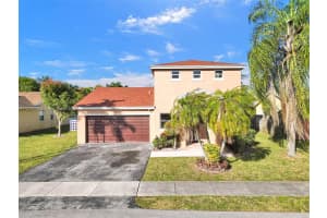 5239 NW 96th Ave, Sunrise, FL 33351, Sold 07/08/24