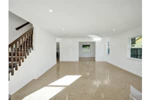 5239 NW 96th Ave, Sunrise, FL 33351, Sold 07/08/24