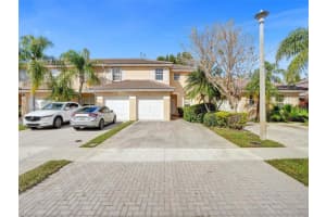 8929 NW 53rd St, Sunrise, FL 33351, Sold 05/29/24