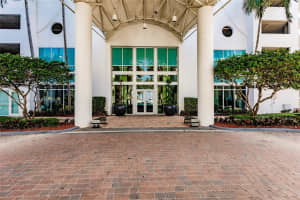 7900 Harbor Island Dr APT 725, North Bay Village, FL 33141, Sold 01/17/25