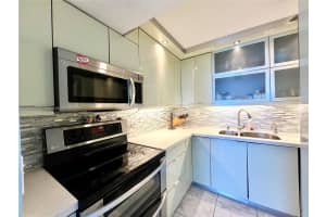 1400 S Ocean Dr APT 1208, Hollywood, FL 33019, Sold 04/18/24