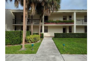 7300 NW 1st St APT 102, Plantation, FL 33317, Sold 04/15/24