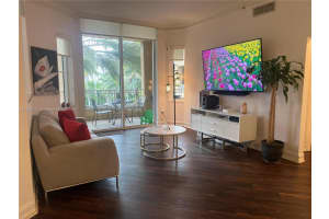3001 NE 185th St APT 335, Aventura, FL 33180, Sold 06/24/24