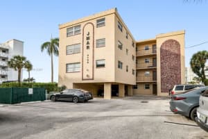 3105 NE 28th St APT 1B, Fort Lauderdale, FL 33308, Sold 02/11/25
