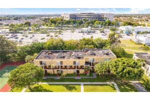 9250 Fontainebleau Blvd APT 204, Miami, FL 33172, Sold 04/05/24