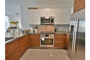 601 NE 27th St Apt 1806, Miami, FL 33137, Sold 04/22/24