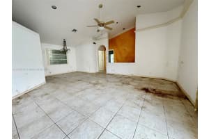 10010 Diamond Lake Dr, Boynton Beach, FL 33437, Sold 05/29/24