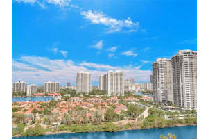 3731 N Country Club Dr APT 1722, Aventura, FL 33180, Sold 01/25/25