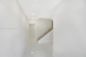 47 Spinning Wheel Ln #47, Tamarac, FL 33319, Sold 04/12/24