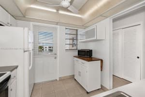 620 NE 12th Ave APT 605, Hallandale Beach, FL 33009, Sold 07/05/24