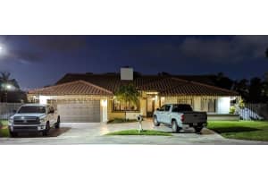 1671 NW 101st Way, Plantation, FL 33322, Sold 04/03/24