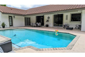 1671 NW 101st Way, Plantation, FL 33322, Sold 04/03/24