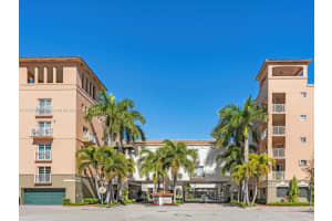 100 Meridian Ave APT 233, Miami Beach, FL 33139, Sold 05/15/24