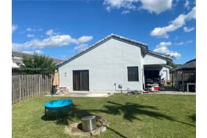 5891 Brighton Ln, Davie, FL 33331, Sold 03/15/24