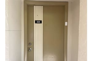 8045 SW 107th Ave APT 324, Miami, FL 33173, Sold 08/29/24