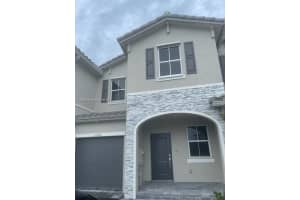 1130 SE 26th Rd #0, Homestead, FL 33035, Sold 04/24/24