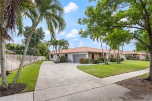 1086 NW 96th Ave, Plantation, FL 33322, Sold 03/08/24