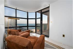 6423 Collins Ave Apt 1408, Miami Beach, FL 33141, Sold 07/29/24
