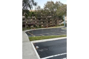 900 Colony Point Cir APT 206, Pembroke Pines, FL 33026, Sold 05/02/24