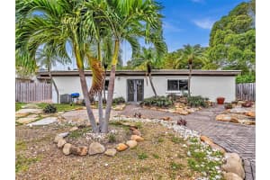 12945 Ixora Rd, North Miami, FL 33181, Sold 05/17/24