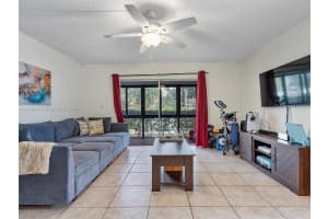 2769 S Oakland Forest Dr APT 101, Oakland Park, FL 33309, Sold 06/04/24