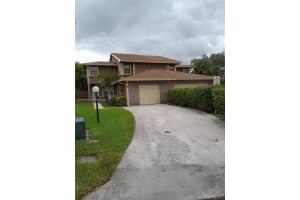 6182 Pine Tree Ln APT C, Tamarac, FL 33319, Sold 04/30/24