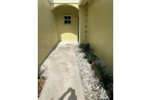 11841 SW 100th St, Miami, FL 33186, Sold 04/05/24