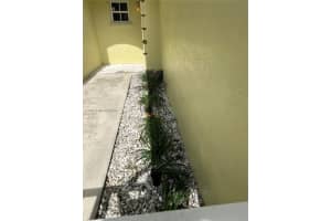 11841 SW 100th St, Miami, FL 33186, Sold 04/05/24