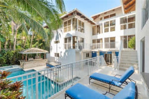 7125 W Lago Dr, Coral Gables, FL 33143, Sold 01/14/25