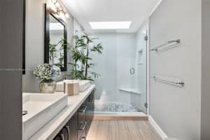 1730 Harbour Side Dr, Weston, FL 33326, Sold 04/09/24