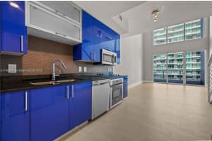60 SW 13th St Apt 3620, Miami, FL 33130, Sold 07/01/24