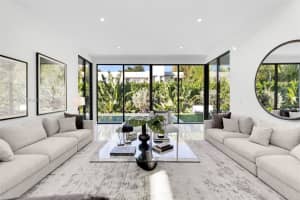 275 W 33rd St, Miami Beach, FL 33140, Sold 07/22/24
