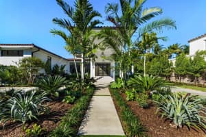 275 W 33rd St, Miami Beach, FL 33140, Sold 07/22/24