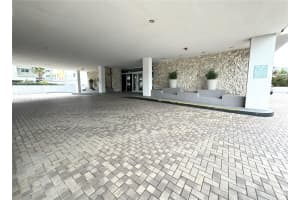 9225 Collins Ave APT 907, Surfside, FL 33154, Sold 05/09/24