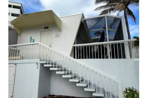 500 SE 21st Ave APT 3, Deerfield Beach, FL 33441, Sold 03/19/24