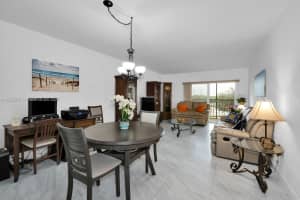 13715 Kendale Lakes Cir PH-A1, Miami, FL 33183, Sold 10/08/24