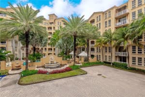 3001 NE 185th St APT 228, Aventura, FL 33180, Sold 05/15/24