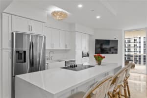 Blue Diamond Tower, 4779 Collins Ave APT 3504, Miami Beach, FL 33140, Sold 08/05/24