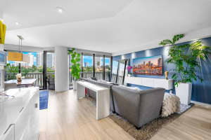 1000 W Island Blvd #407, Aventura, FL 33160, Sold 09/30/24
