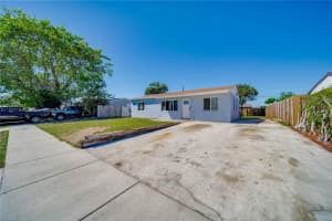 1621 SW 47th Terrace, Fort Lauderdale, FL 33317, Sold 07/10/24