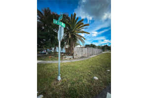 892 SW 70th Way, North Lauderdale, FL 33068, Sold 09/17/24